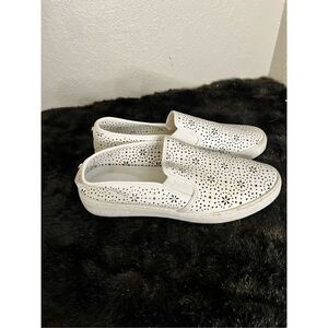 Michael Kors Kane EUC White Floral Perforated Leather Loafers Womens Size 9.5